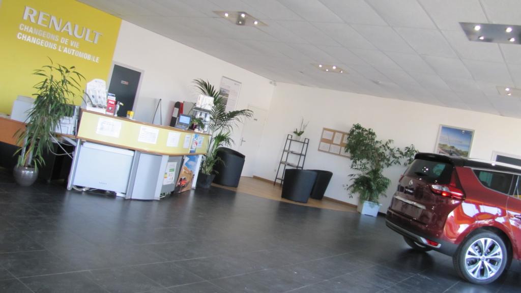 Le Garage Renault Olivier Osmont à Quettehou près de Saint Vaast La Hougue